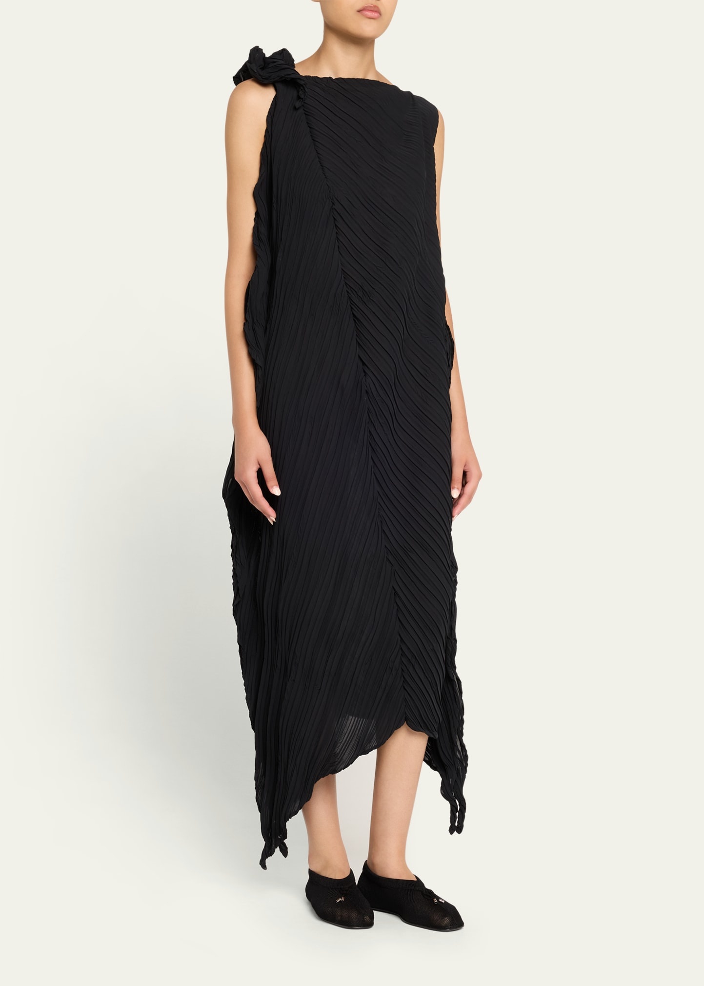 Wrinkled And Twisted Dress, Black - 4