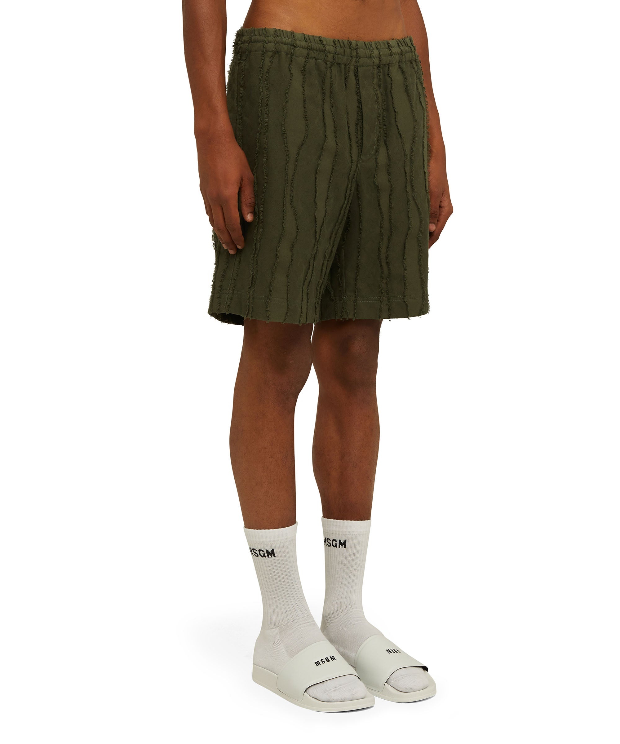 Solid color jacquard fil coup&eacute; cotton Bermuda shorts - 3