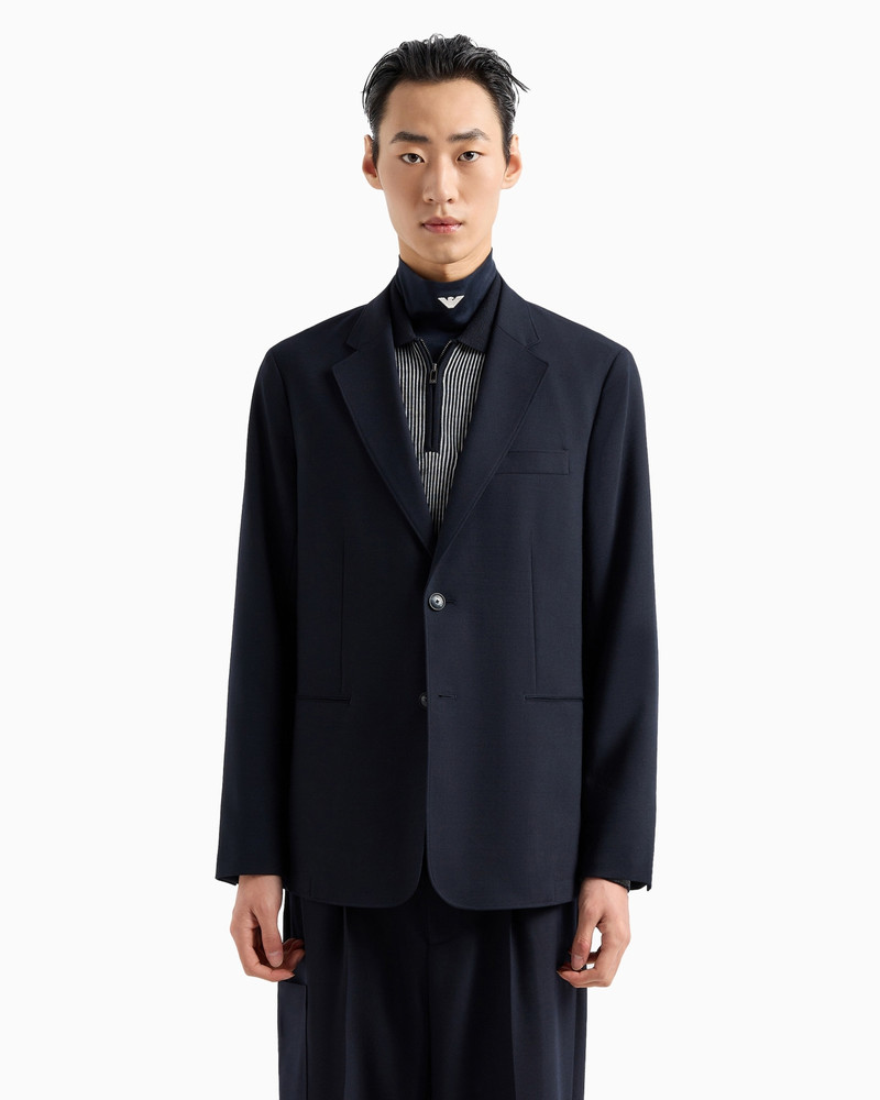 Single-breasted blazer in a virgin wool blend 2