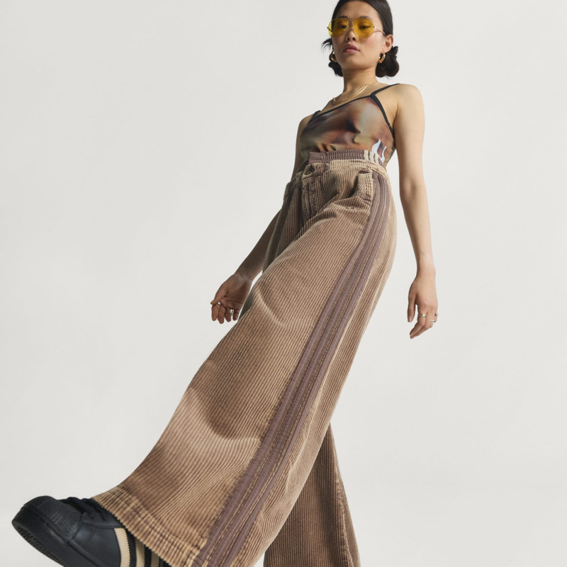 CORDUROY SST OVERSIZED PANTS 9