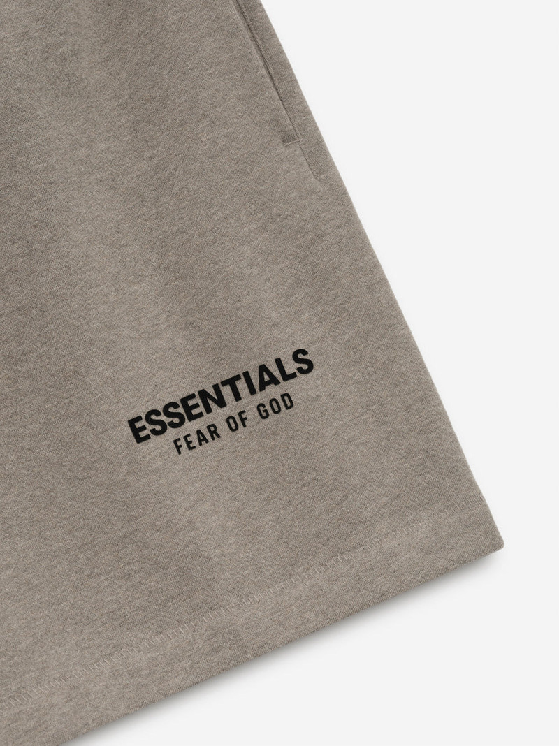 ESSENTIALS Classic Sweatshort outlook