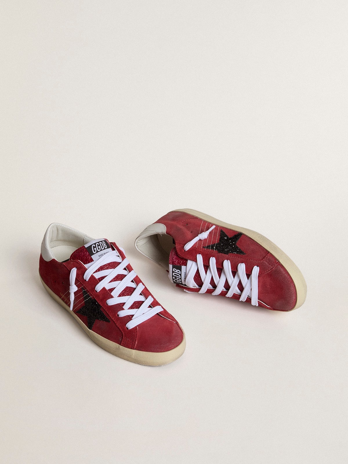 Women’s Super-Star in red suede with glitter star and white heel tab - 2