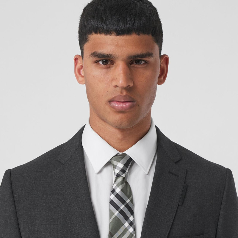 Classic Cut Vintage Check Silk Tie 3