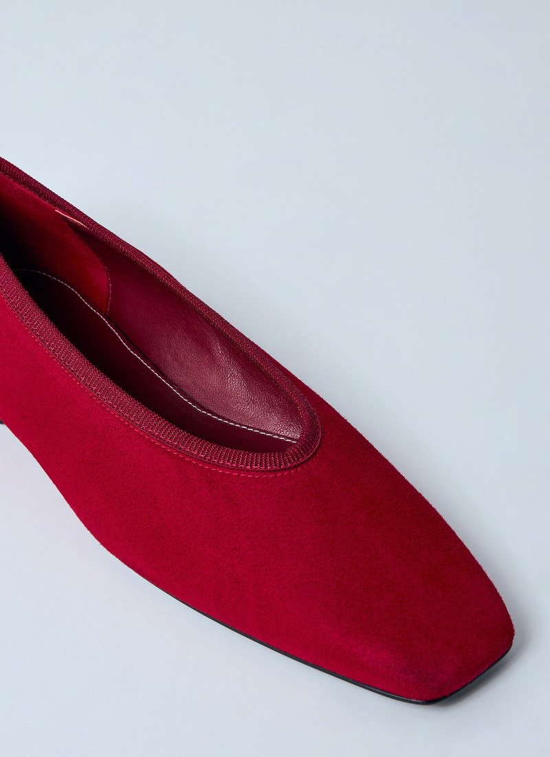 Totême Minimalist Suede Ballerina Flats outlook