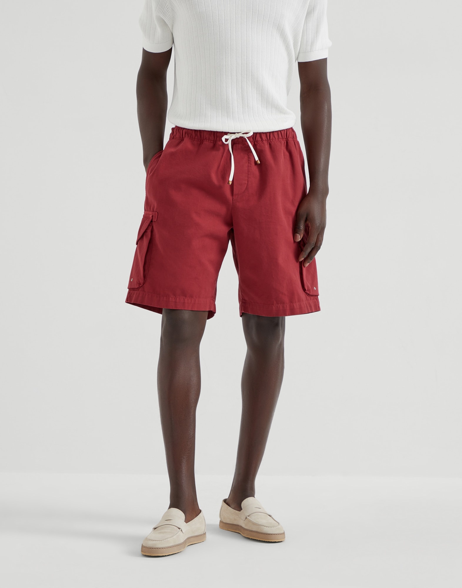 Garment-dyed Bermuda shorts in twisted cotton gabardine with cargo pockets and drawstring - 1