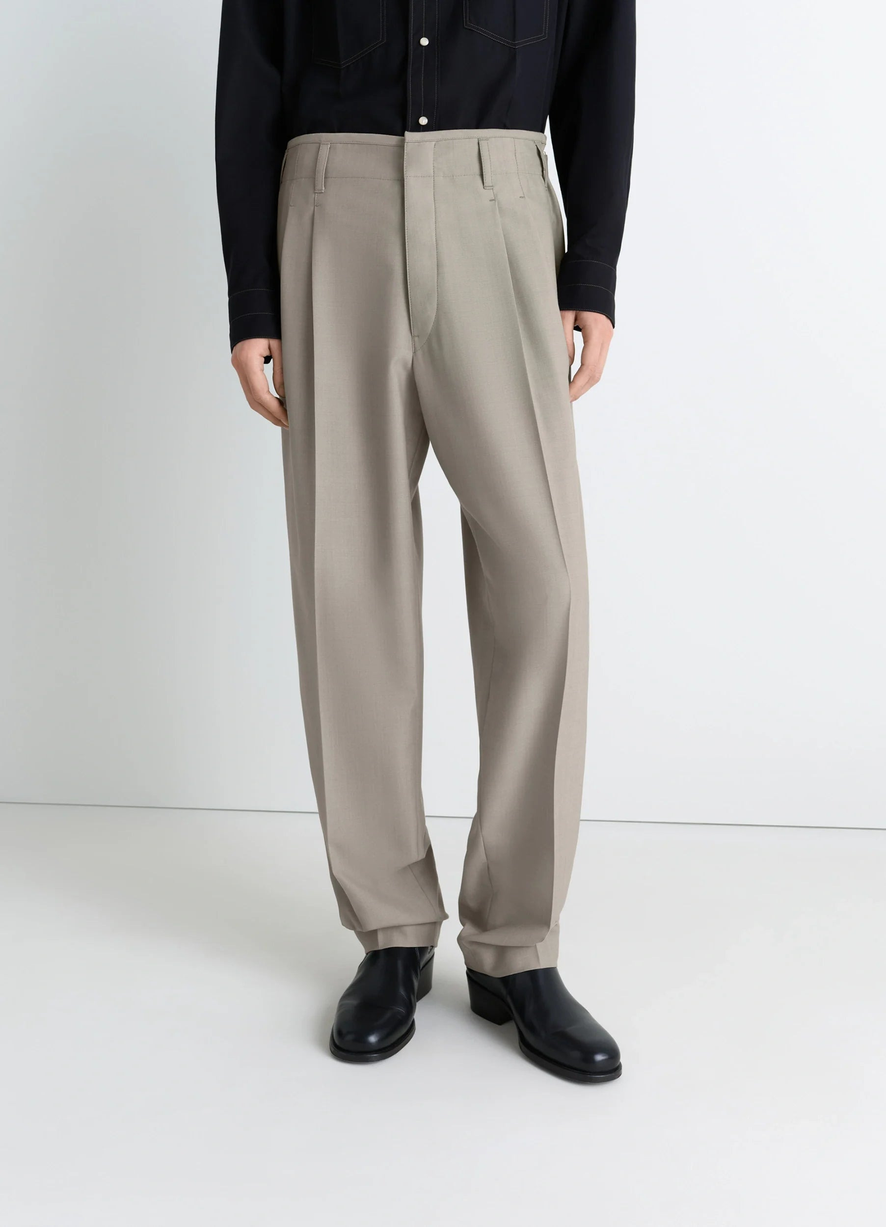 【送料&関税込】Lemaire Pleated Tailored Pants Trouser Light Powder Pleated Tailored Pants | LEMAIRE