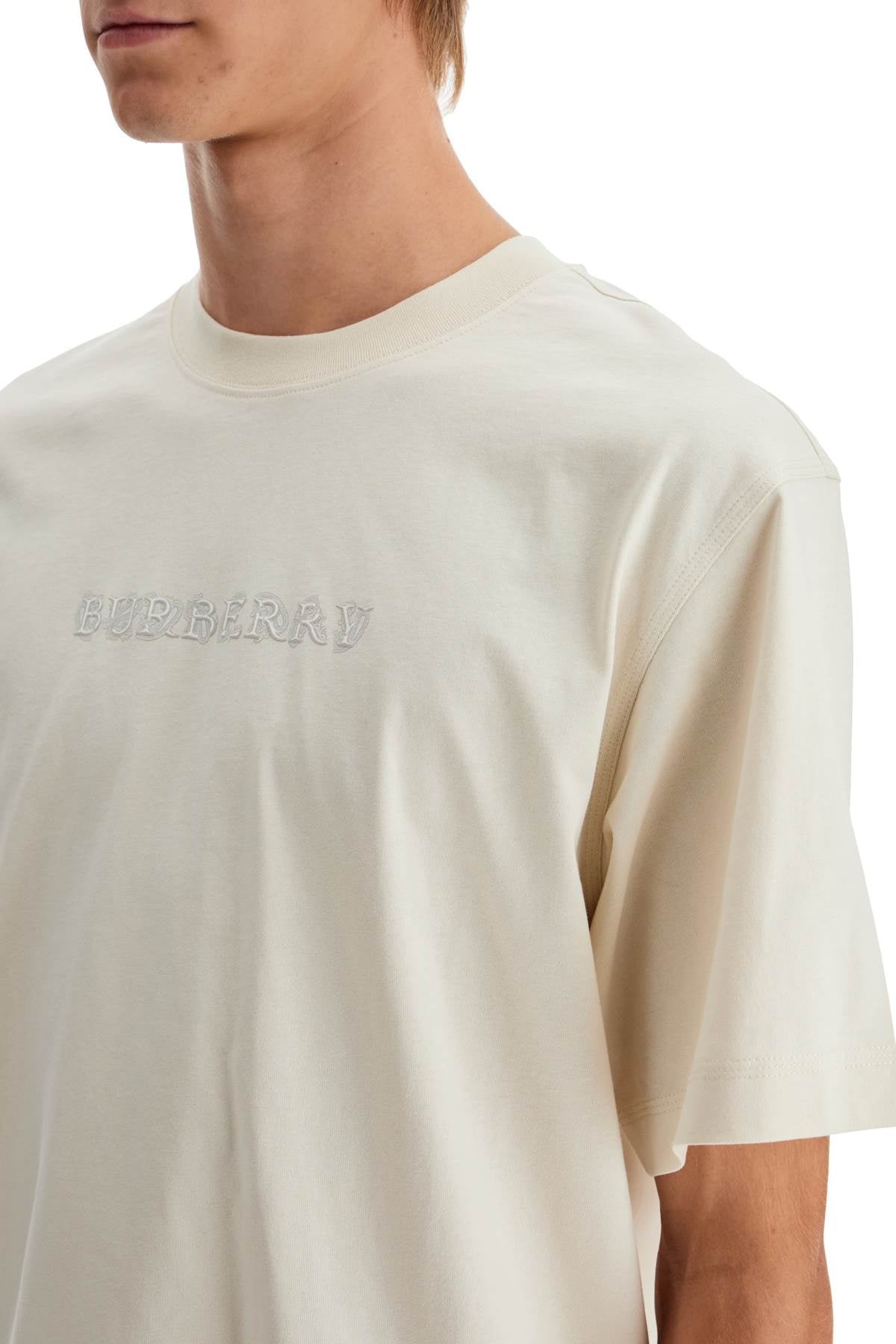 【関税込み】Burberry ブラウン Paisley Logo プリント Tシャツ BURBERRY Paisley logo cotton t-shirt | Harvey Nichols
