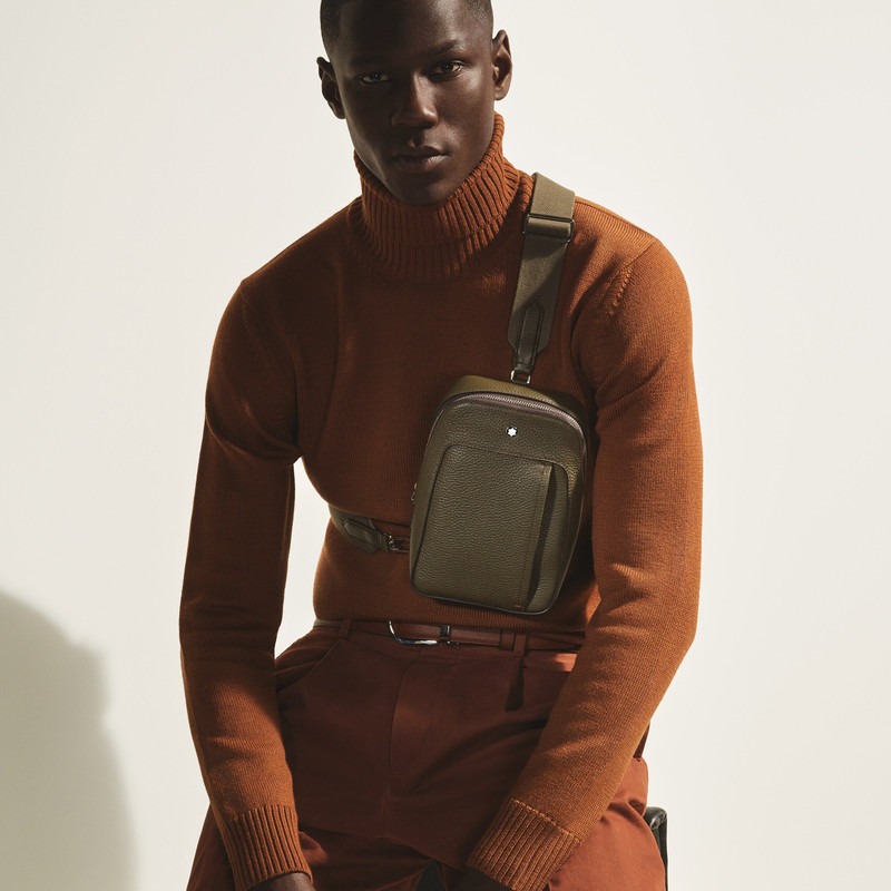 Montblanc On body bag outlook