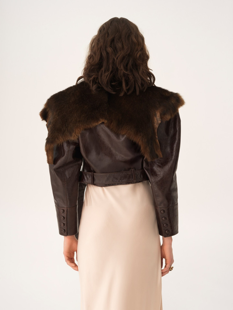 CROPPED FITTED JACKET IN LEATHER 4