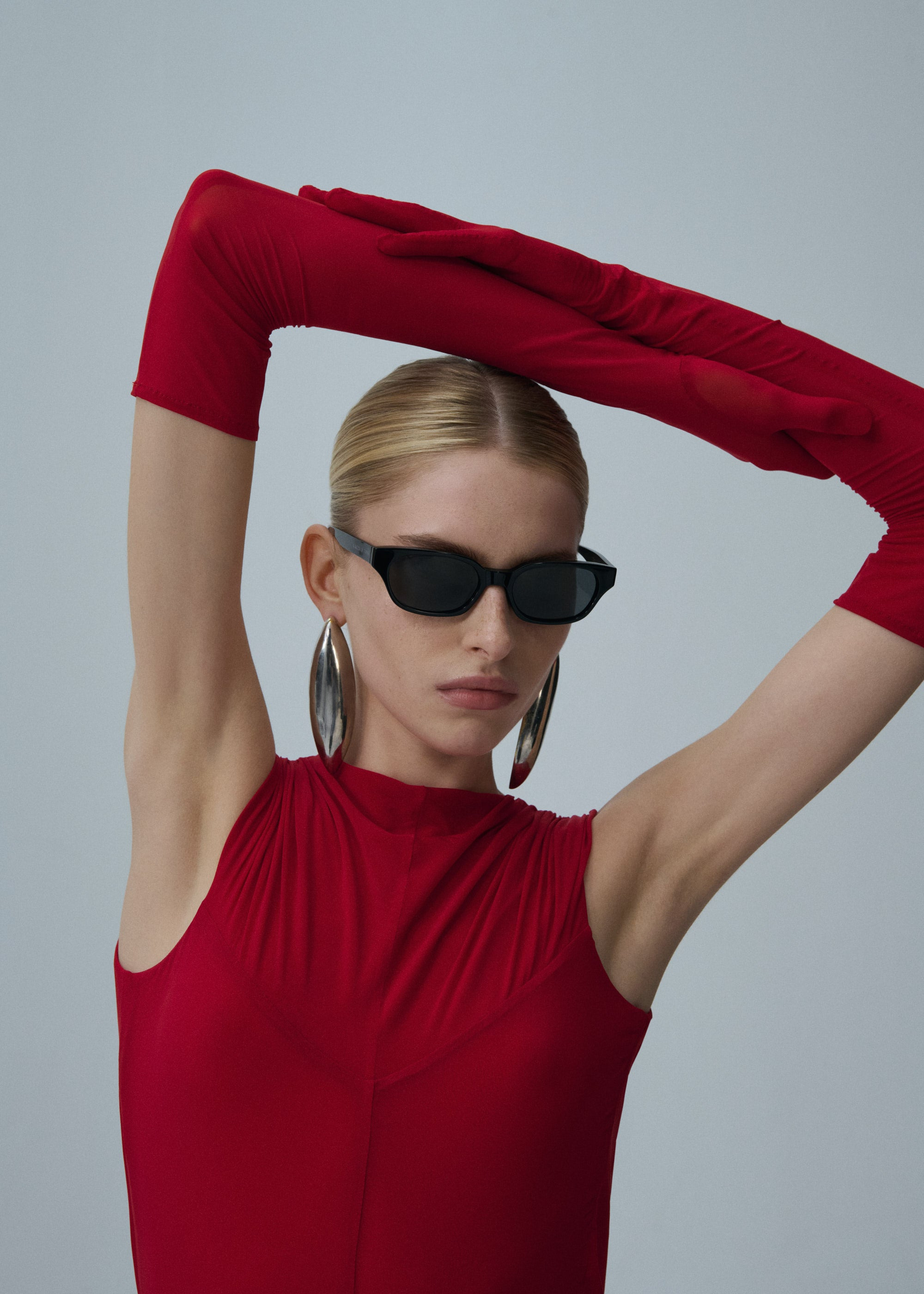 Drop waist cupro midi dress in red - 5