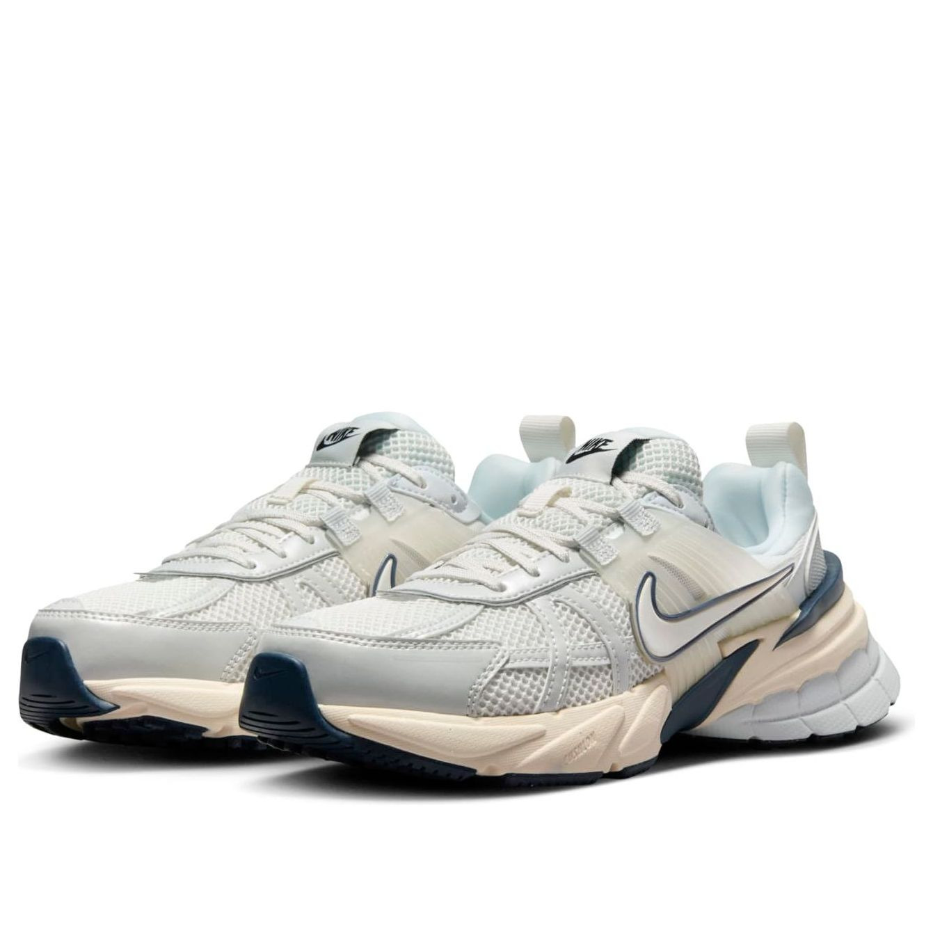 (WMNS) Nike V2K Run 'Platinum Tint' FD0736-004 - 3