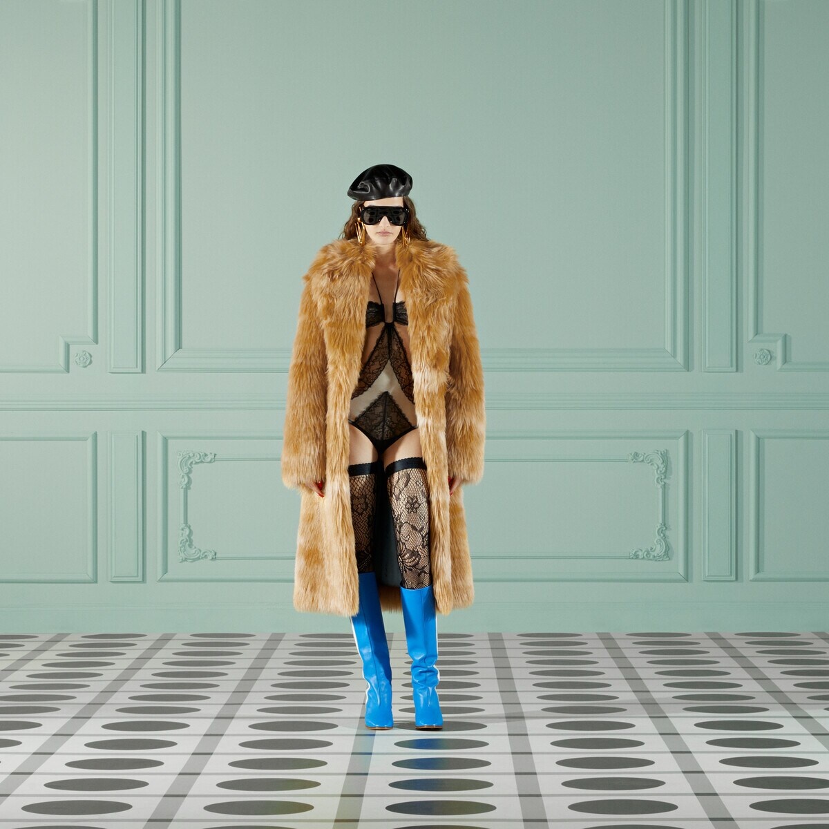 Faux fur coat - 2