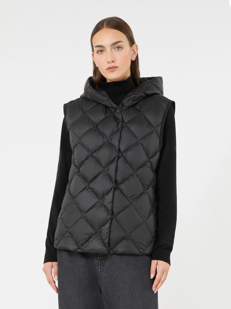 GIOCHI Water-repellent plain-weave fabric padded gilet - BLACK 3