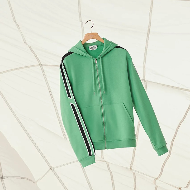 "Run H" zipped hooded sweater 4