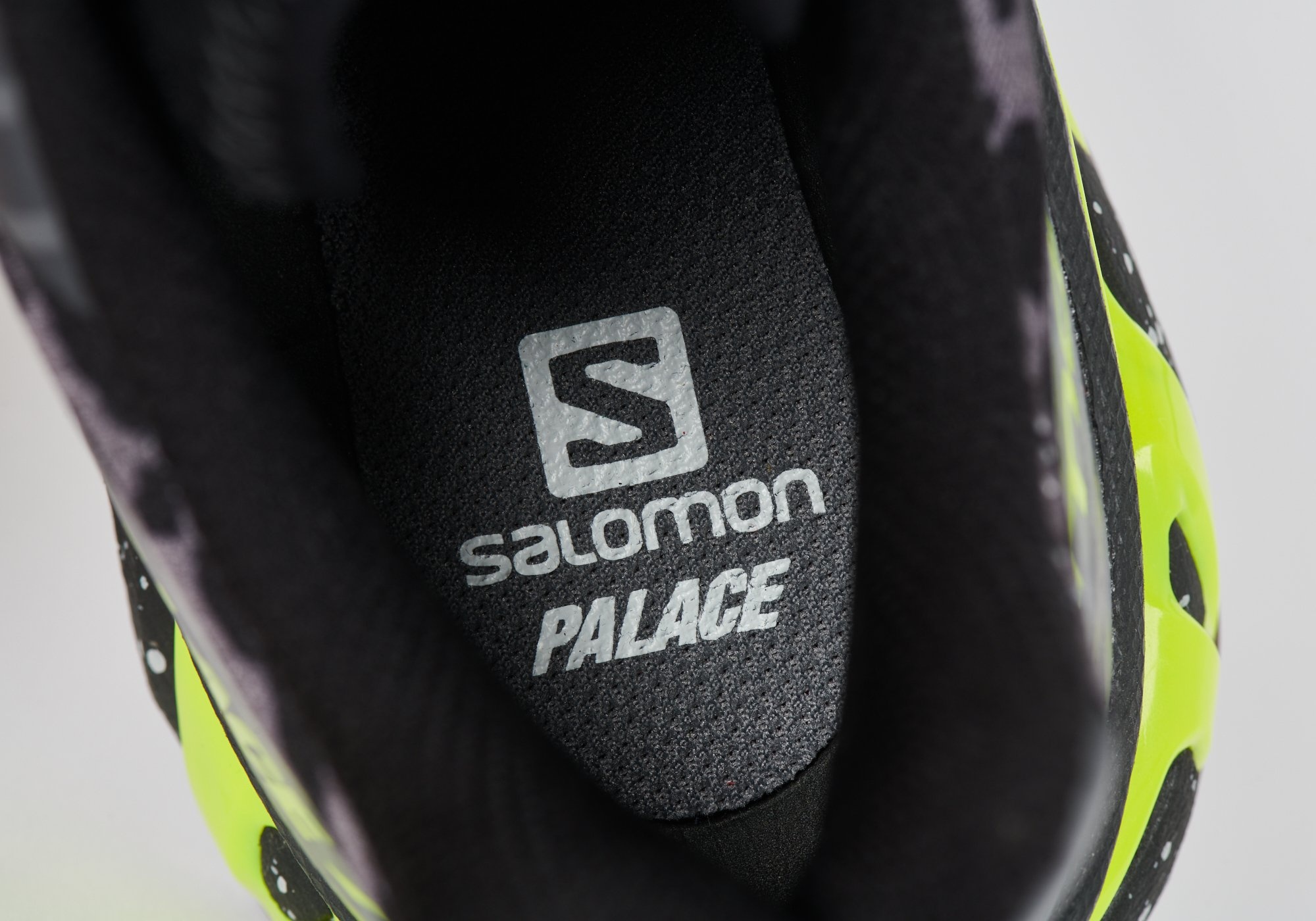 PALACE SALOMON XT-6 BLACK / EBONY / SAFETY YELLOW - 10