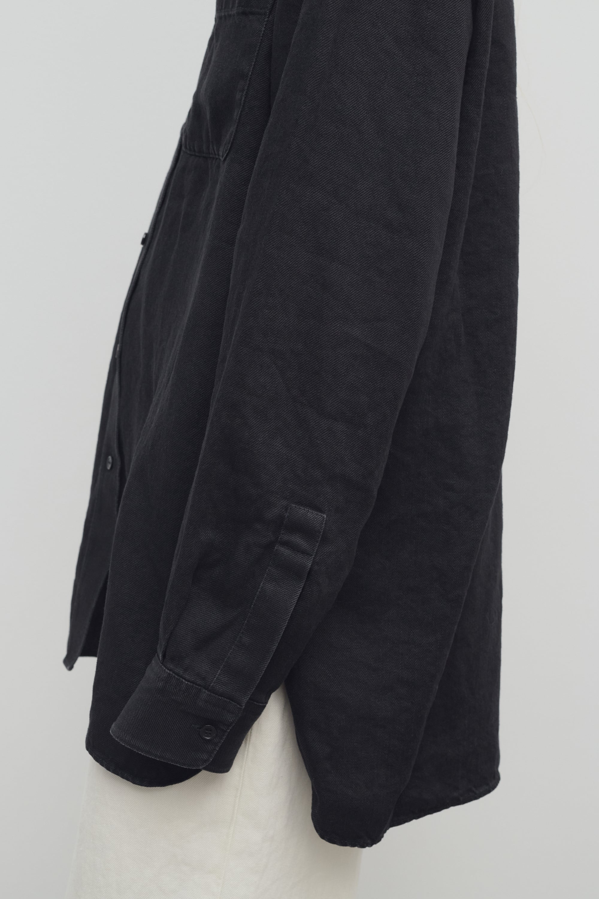 Nesson Shirt in Linen - 4
