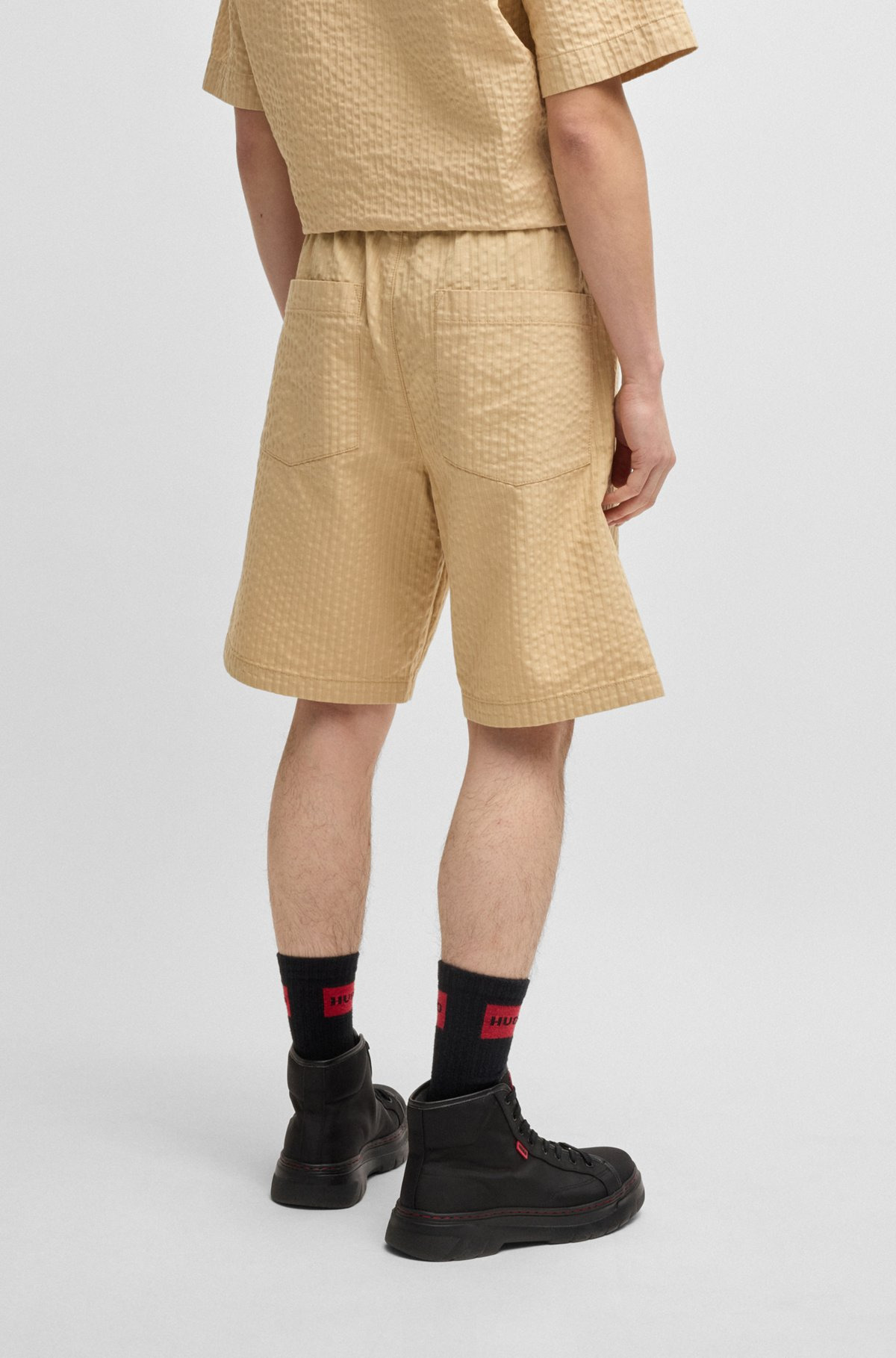 RELAXED-FIT SHORTS IN COTTON SEERSUCKER - 4