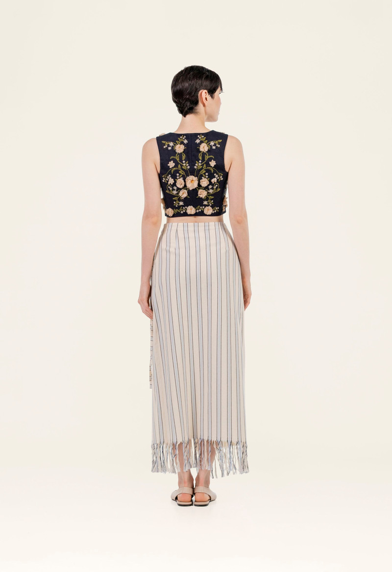 Maria Valle Pareo 5