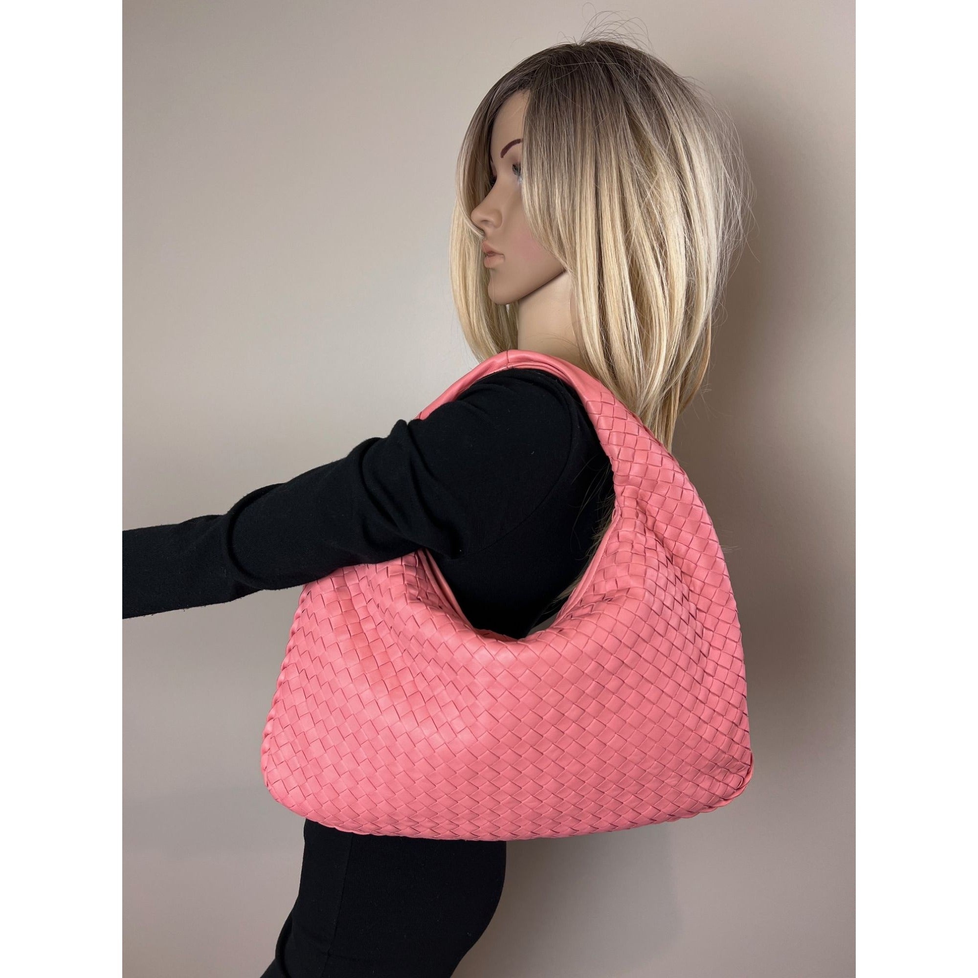 Bottega Veneta Nappa Intrecciato Medium Veneta Hobo Rose Pink Bag - 13