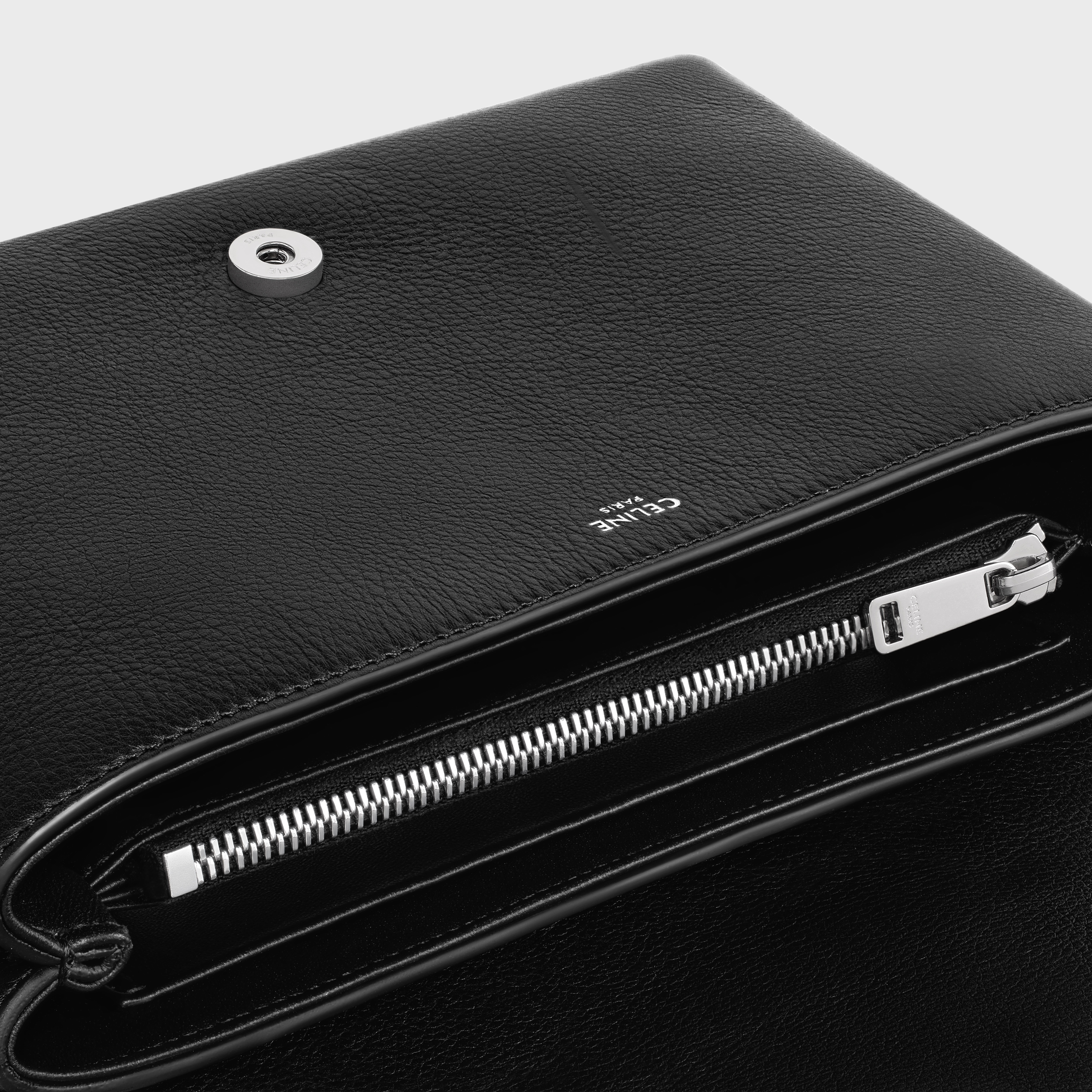 MEDIUM VICTOIRE BAG in SUPPLE CALFSKIN - 5