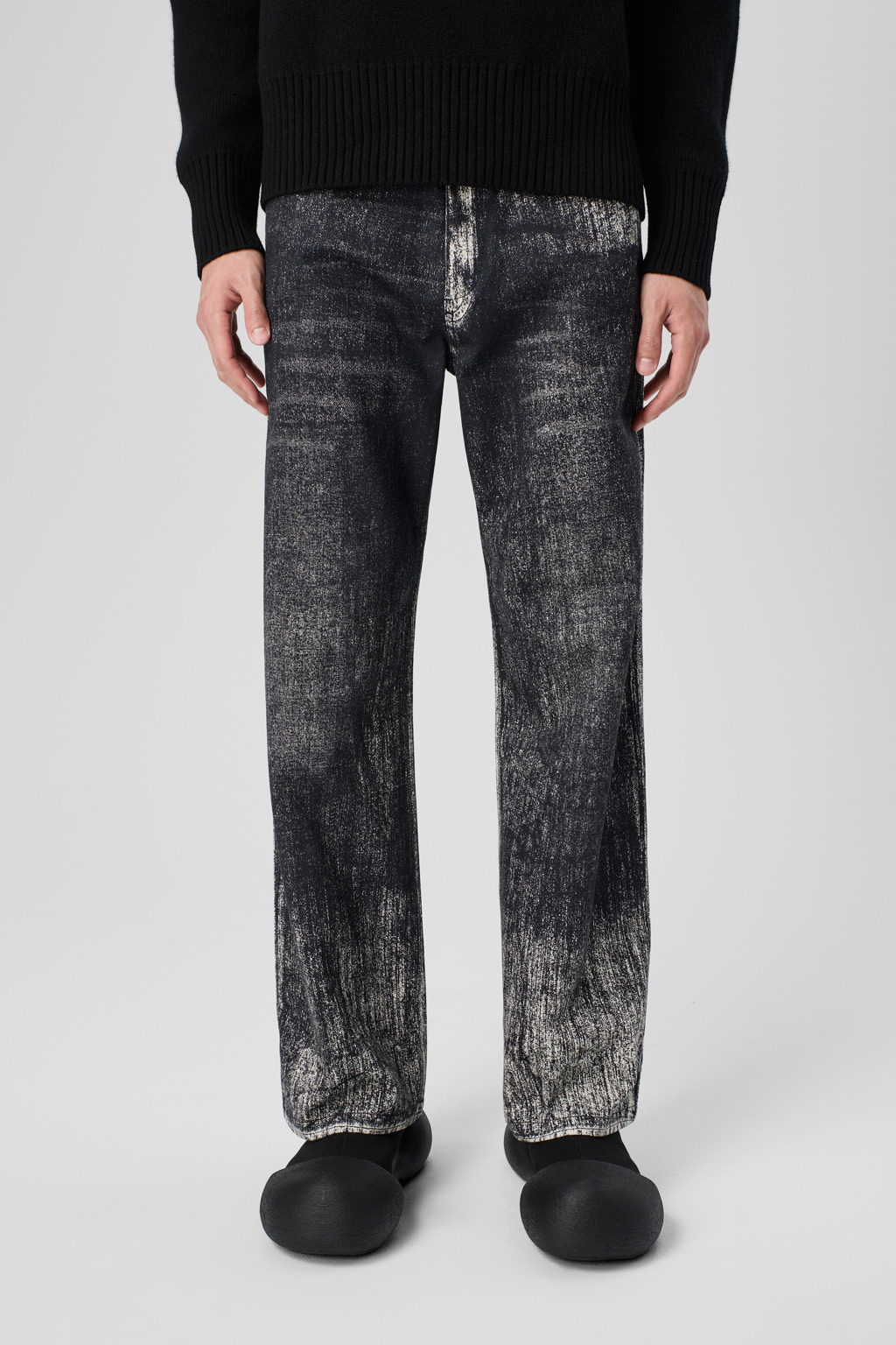 Muted black denim jeans - 5