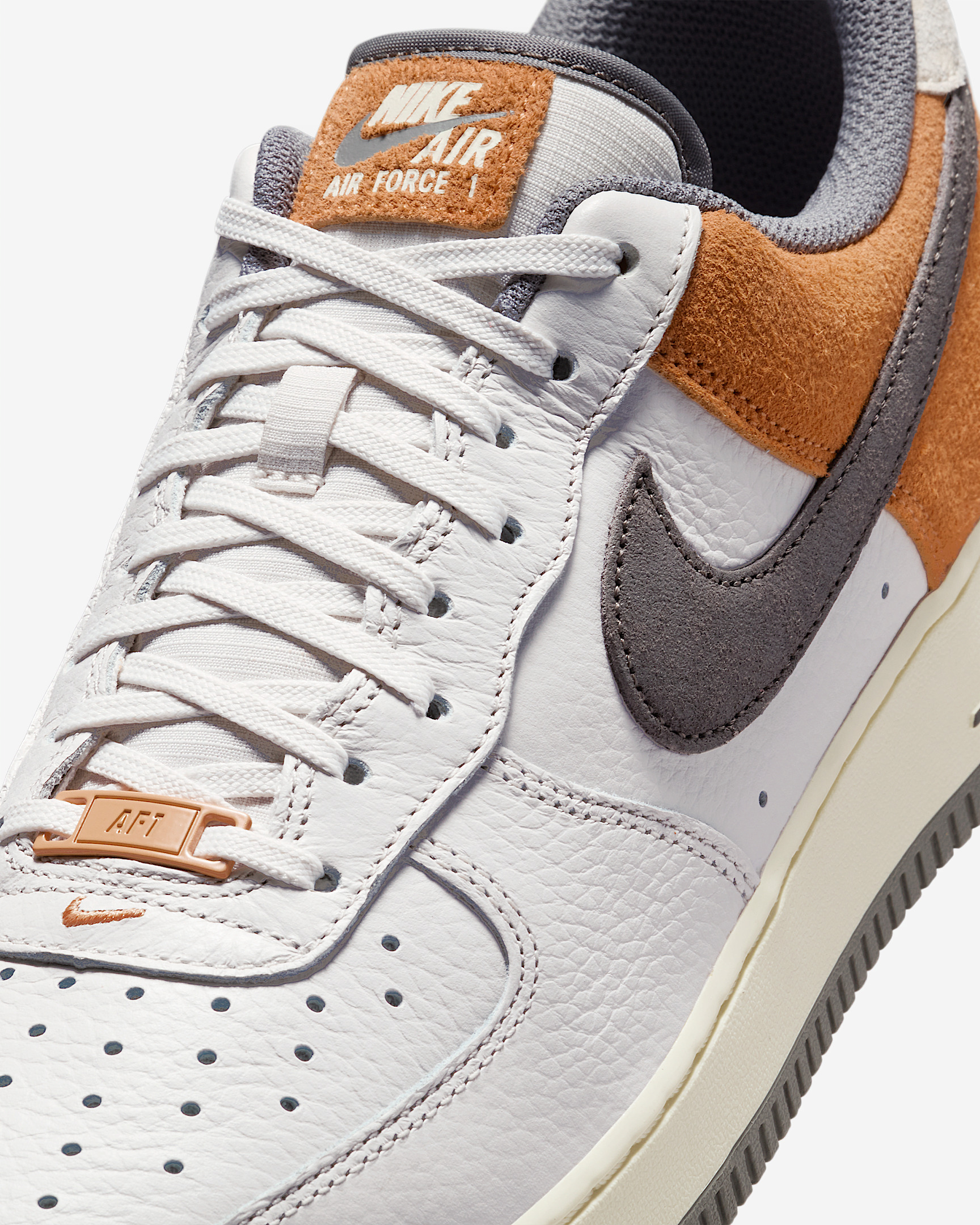Nike Air Force 1 '07 LV8 Men's Shoes - 7