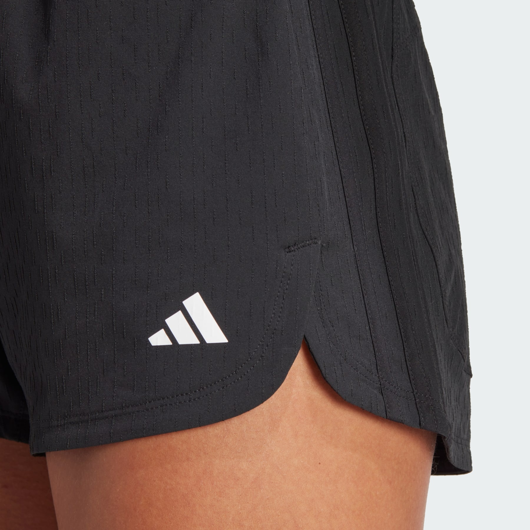 Pacer Woven Training Material Iteration Shorts - 5