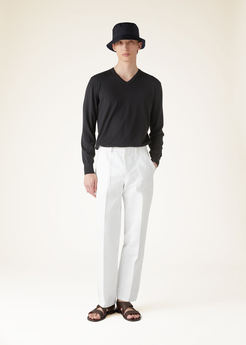 Loro Piana Cash Light V-Neck outlook