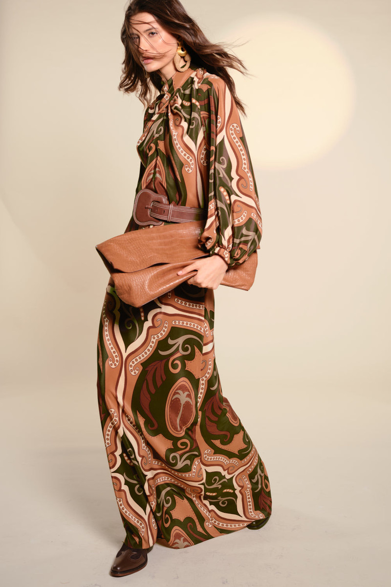 Johanna Ortiz Intricate Islands Top outlook