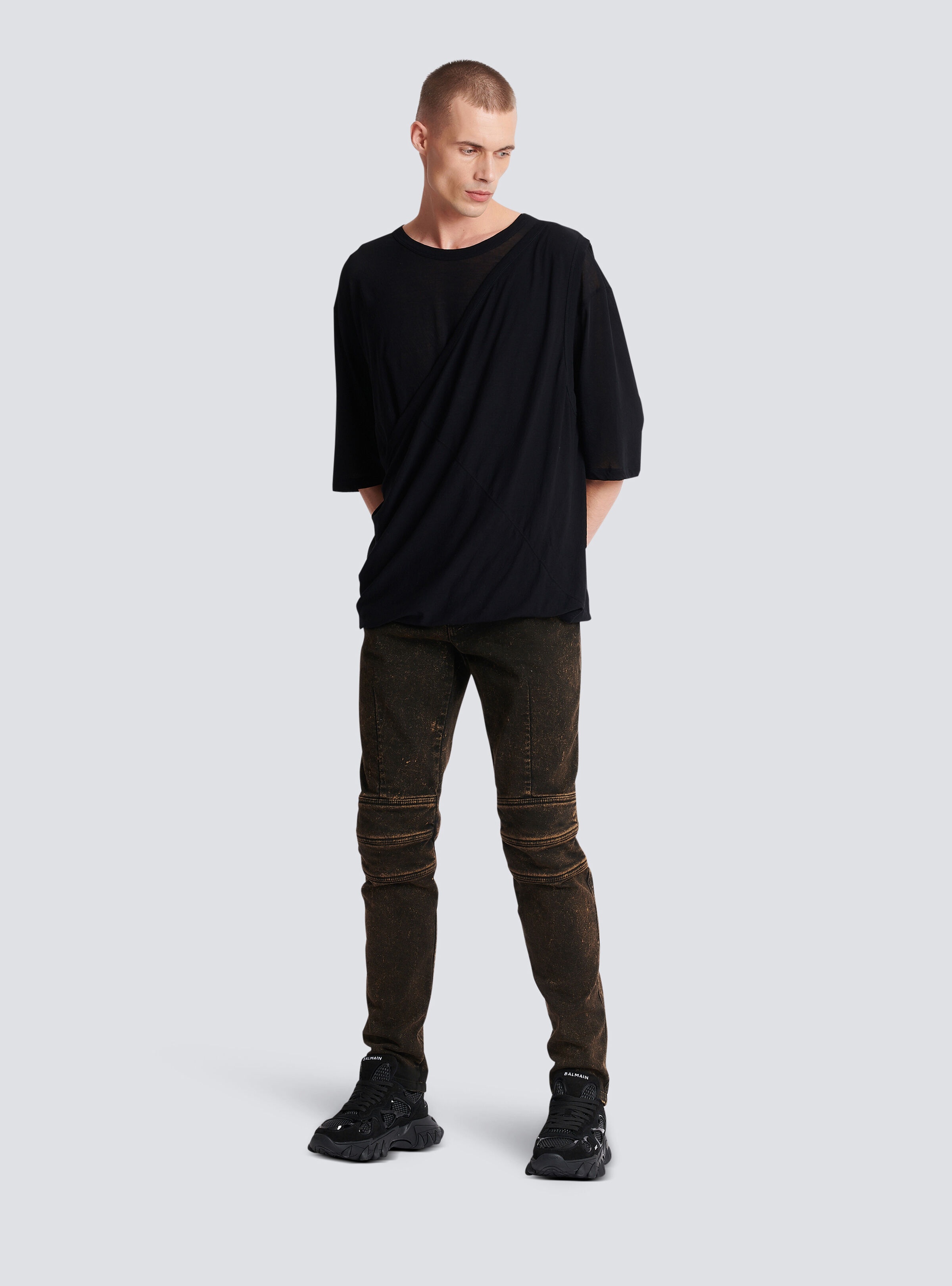 Slim-fit jeans with zipped belt - 2
