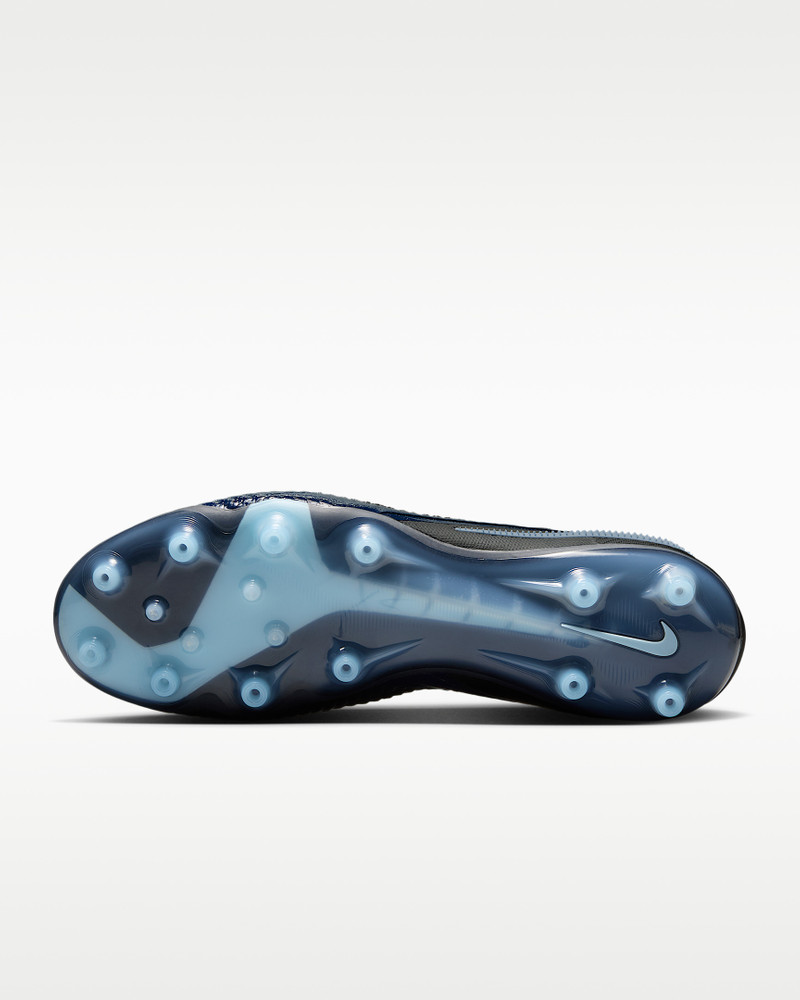 Nike Nike Phantom 6 Low Elite Artificial-Grass Soccer Cleats outlook