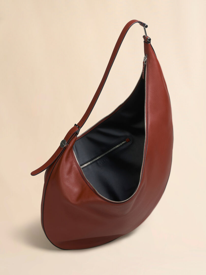 BROWN LEATHER DOT MEDIUM HOBO BAG - 4