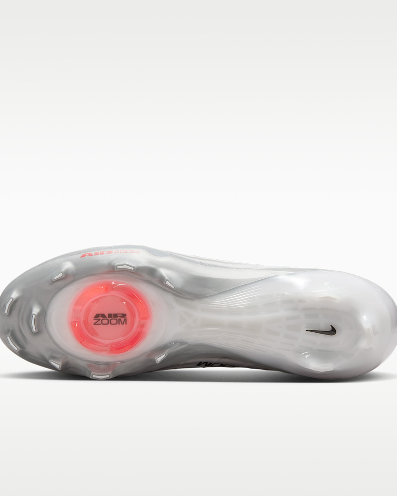 Nike Nike Vapor Elite 1 Football Cleats outlook