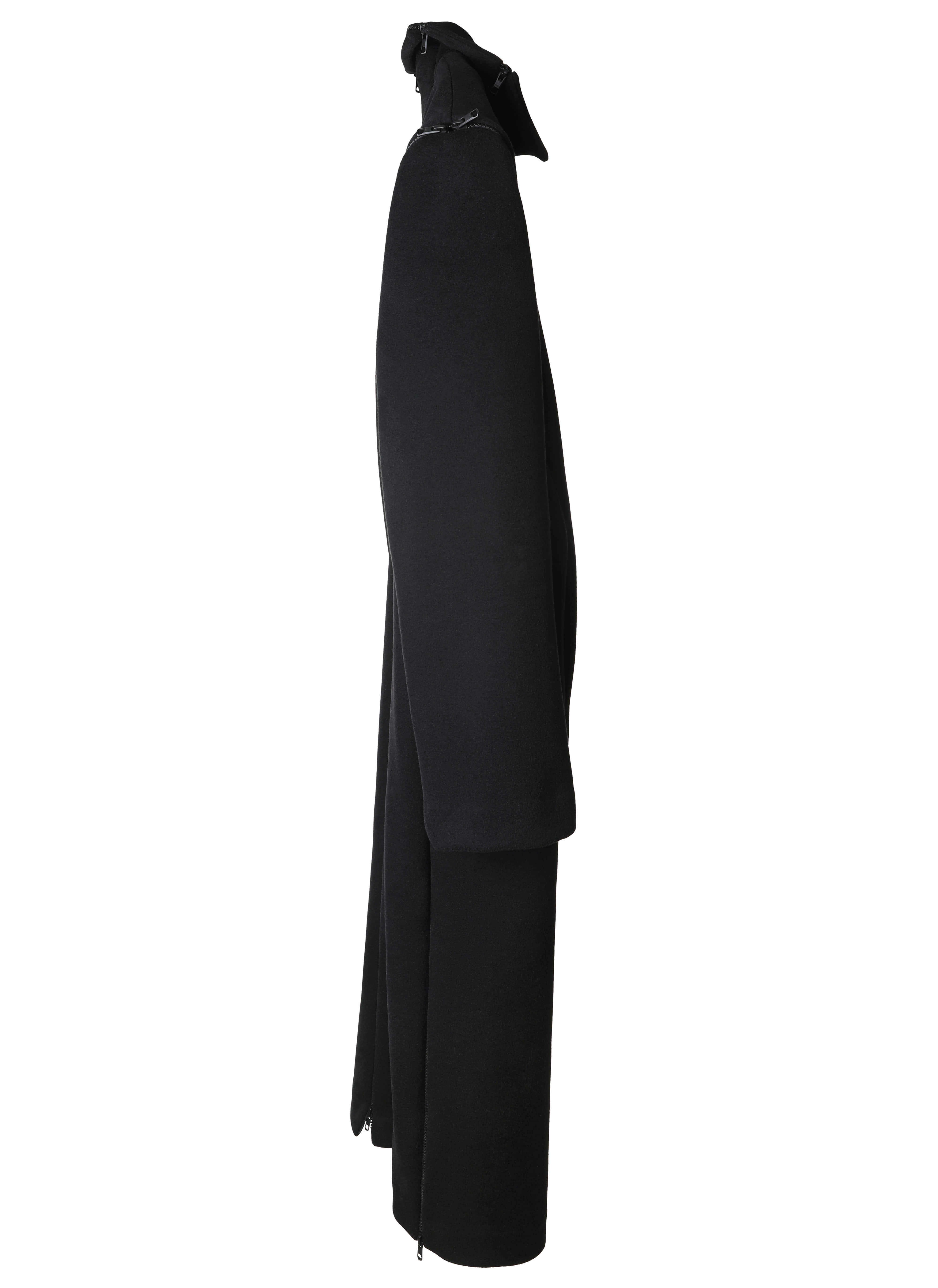 5.0 COAT CENTER (BLACK) - 2