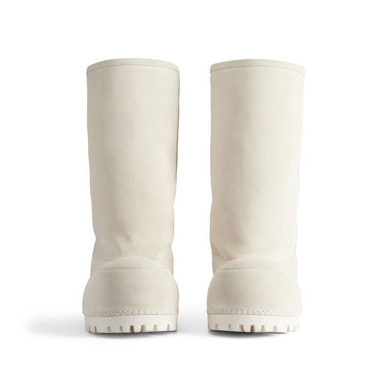 Women's Alaska Fur High Boot in White 3