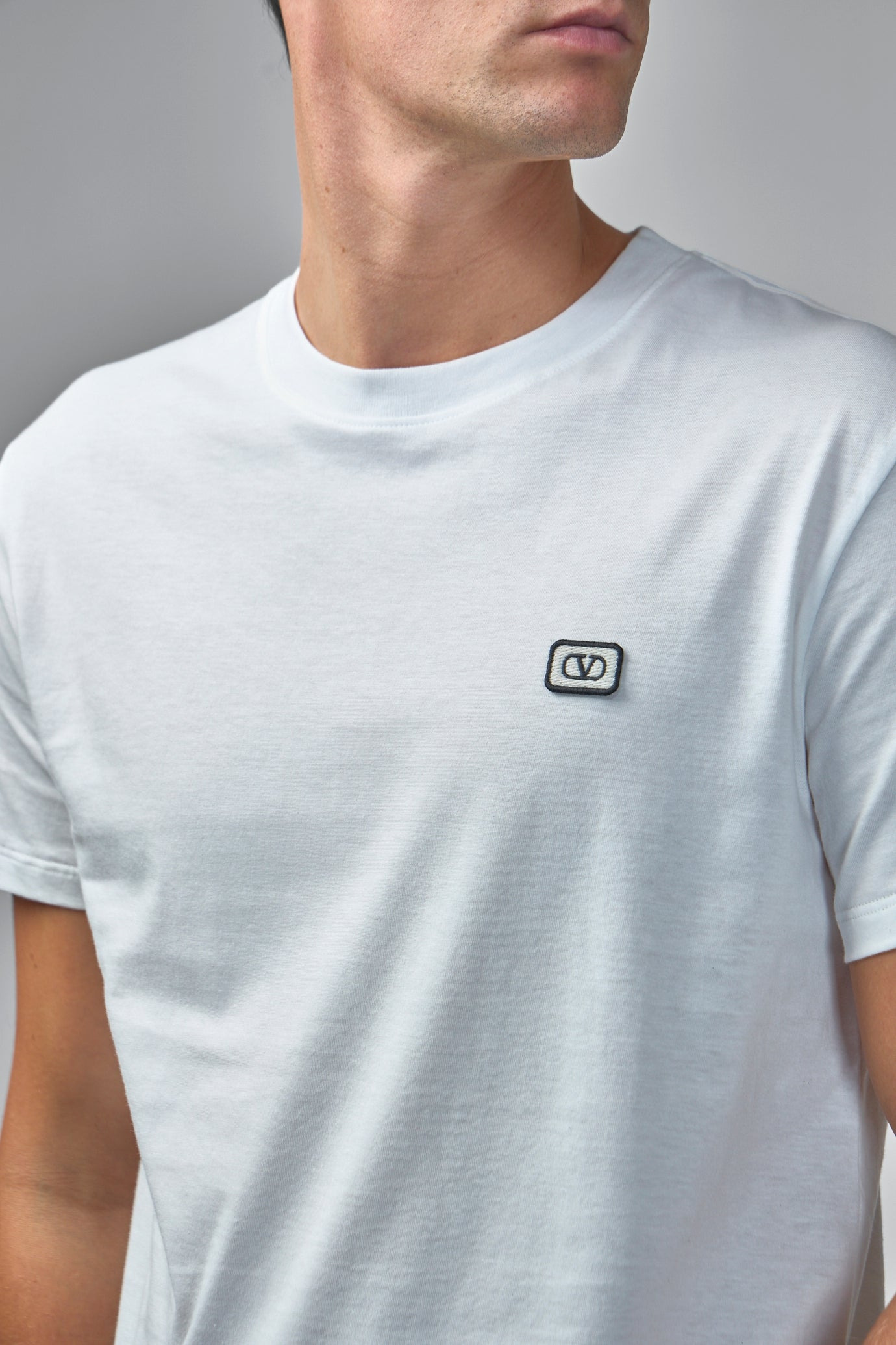 Cotton T-shirt With Vlogo Patch - 5