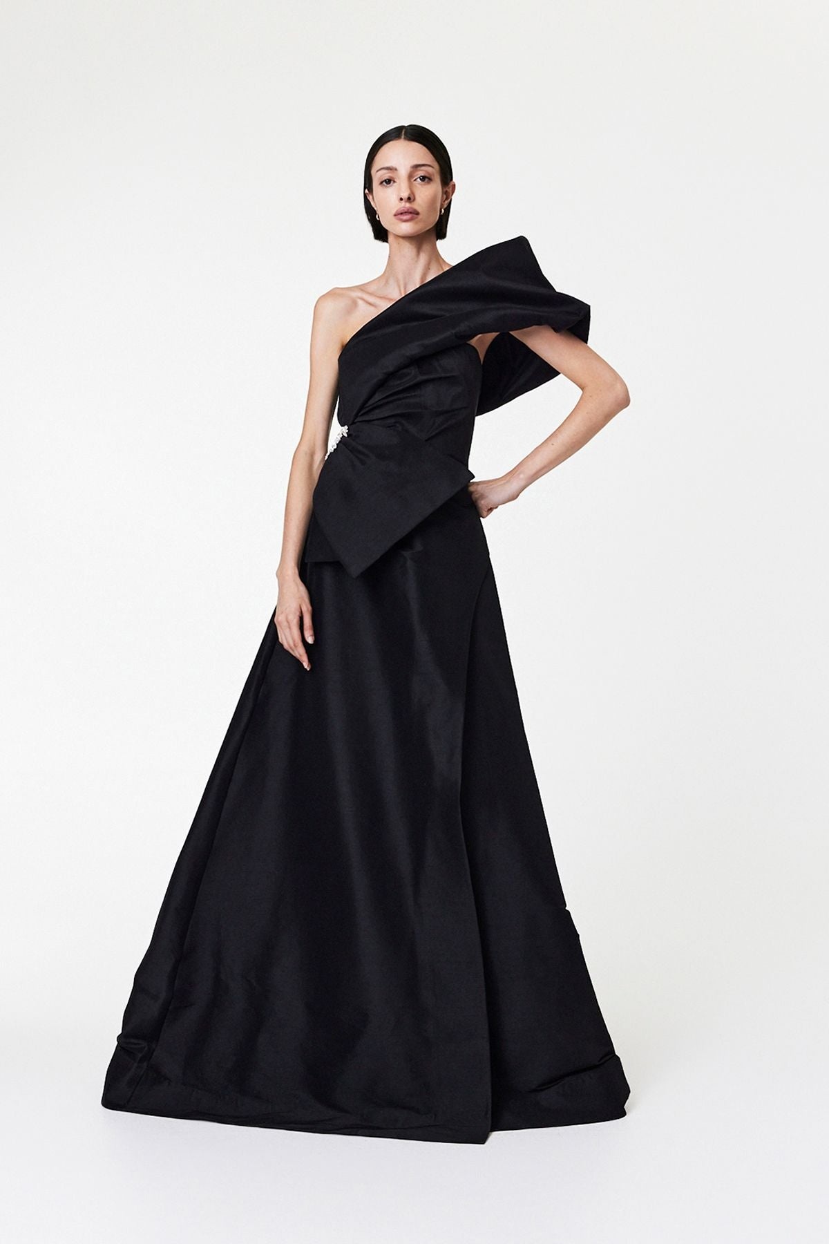ARCHER GOWN - 1