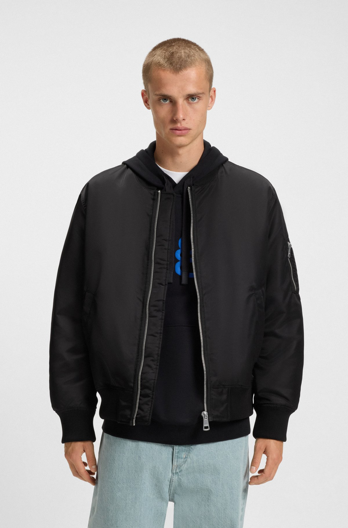 RELAXED-FIT WATER-REPELLENT JACKET WITH SLEEVE POCKET - 2