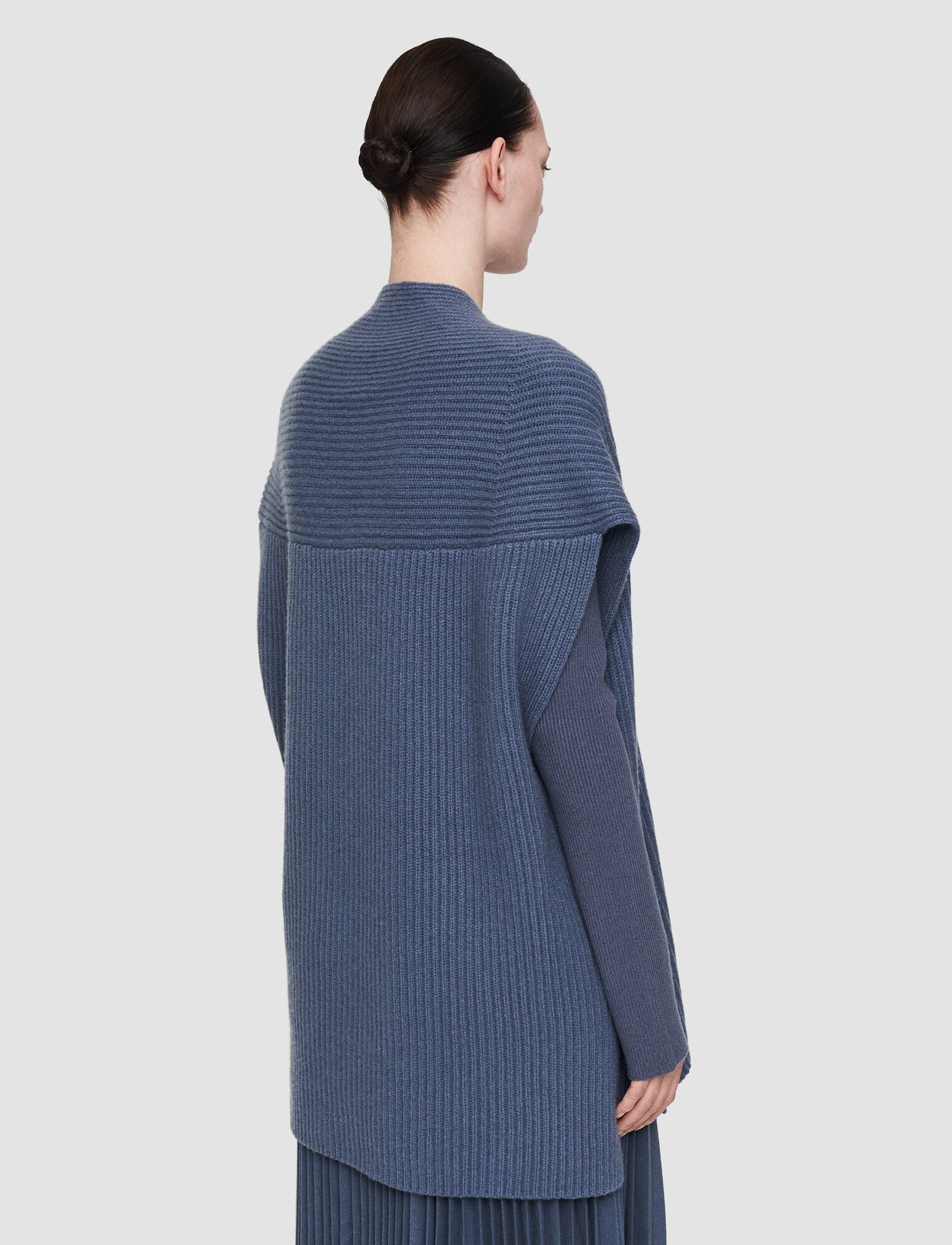 Luxe Cashmere Vest - 4