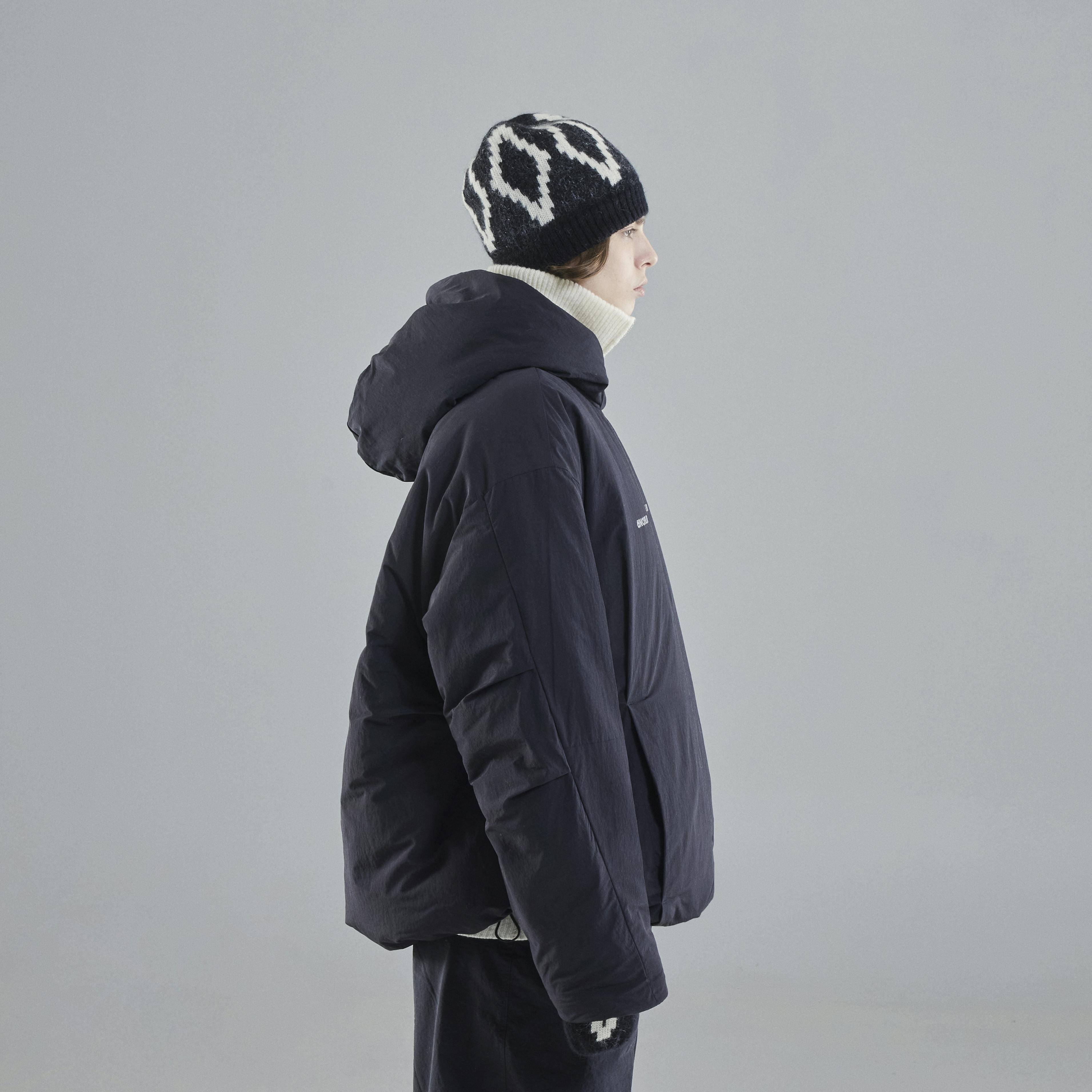 Vatnsmýri Puffer Hoodie (Unisex) - 6