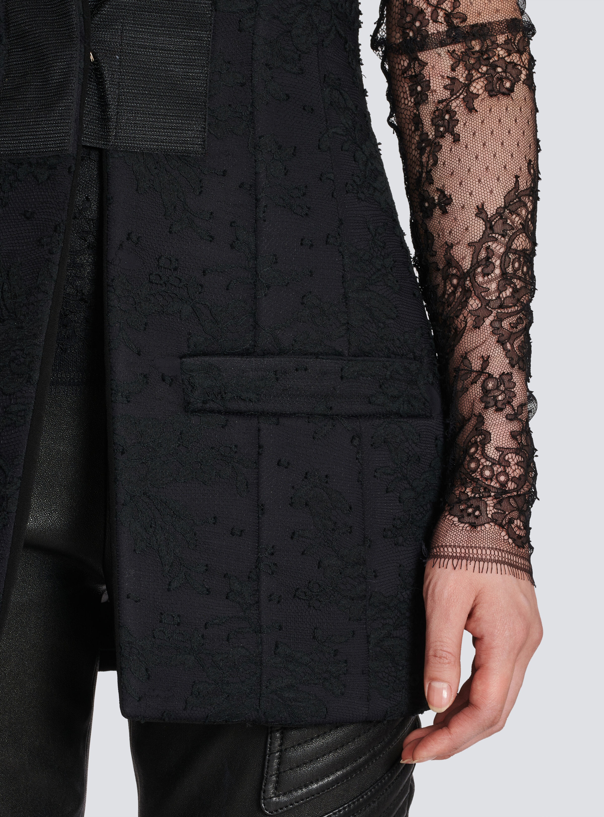 Sleeveless cotton lace blazer - 8