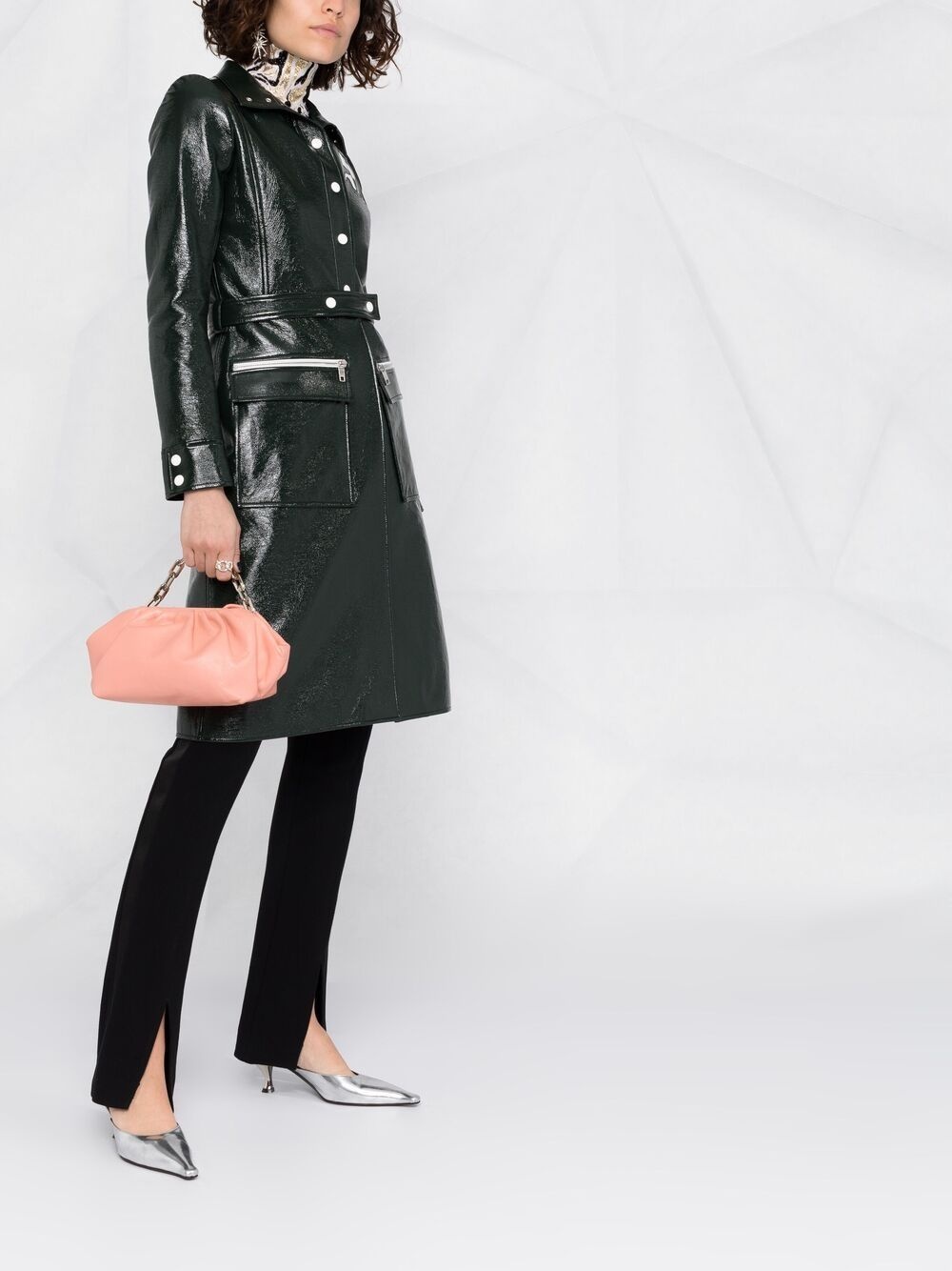 logo-appliqué vinyl trench coat - 4