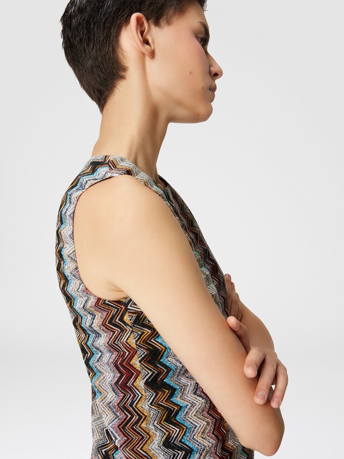 Sleeveless mini-dress in zig zag lamé viscose blend - 4