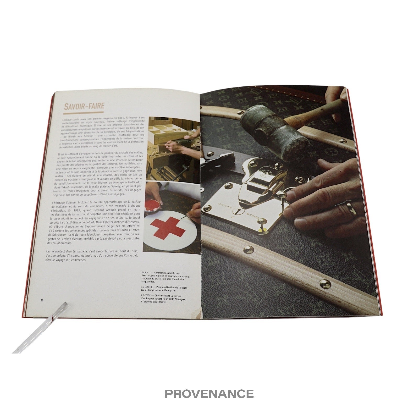Louis Vuitton Vintage ''VOYAGE EN CAPITALE'' Book - 11