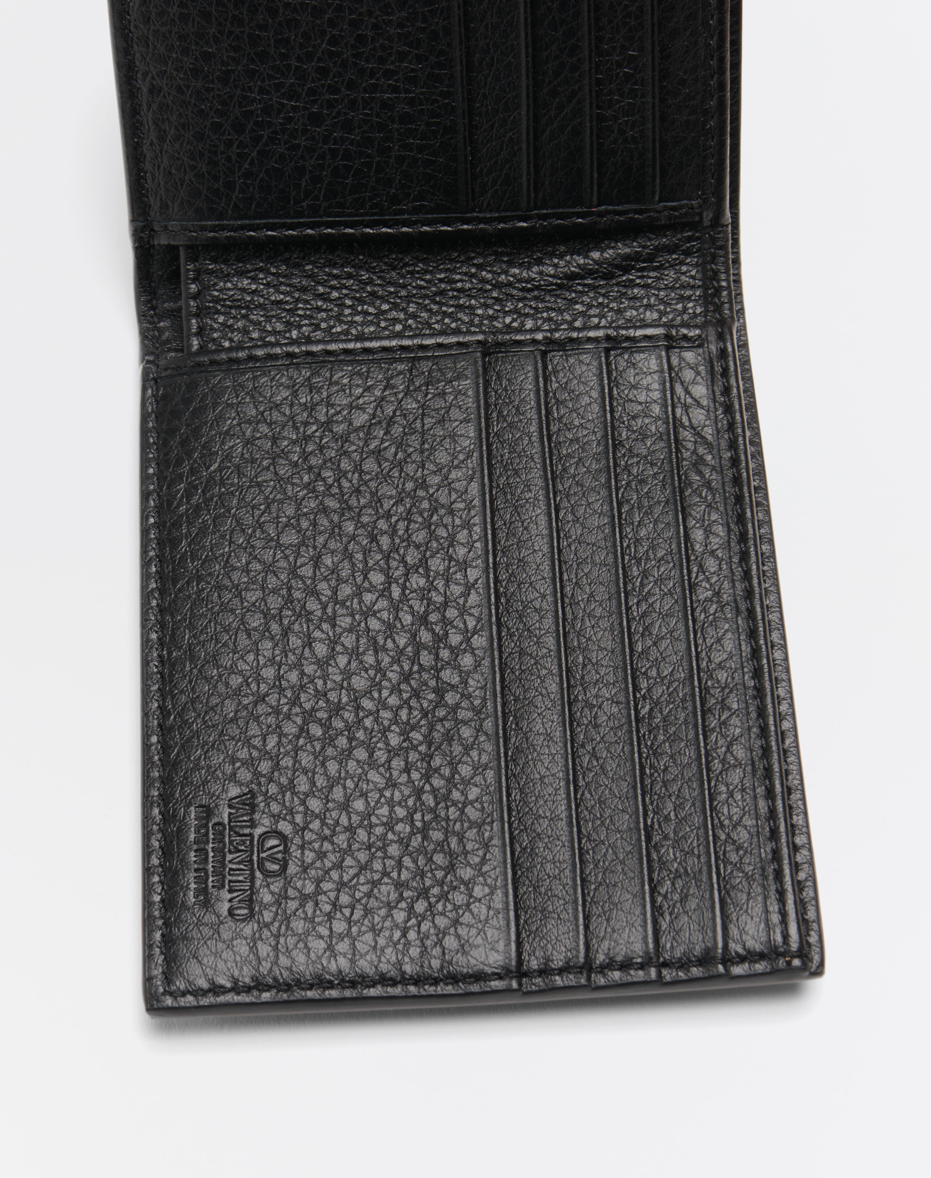 ROCKSTUD WALLET IN GRAINY CALFSKIN - 5