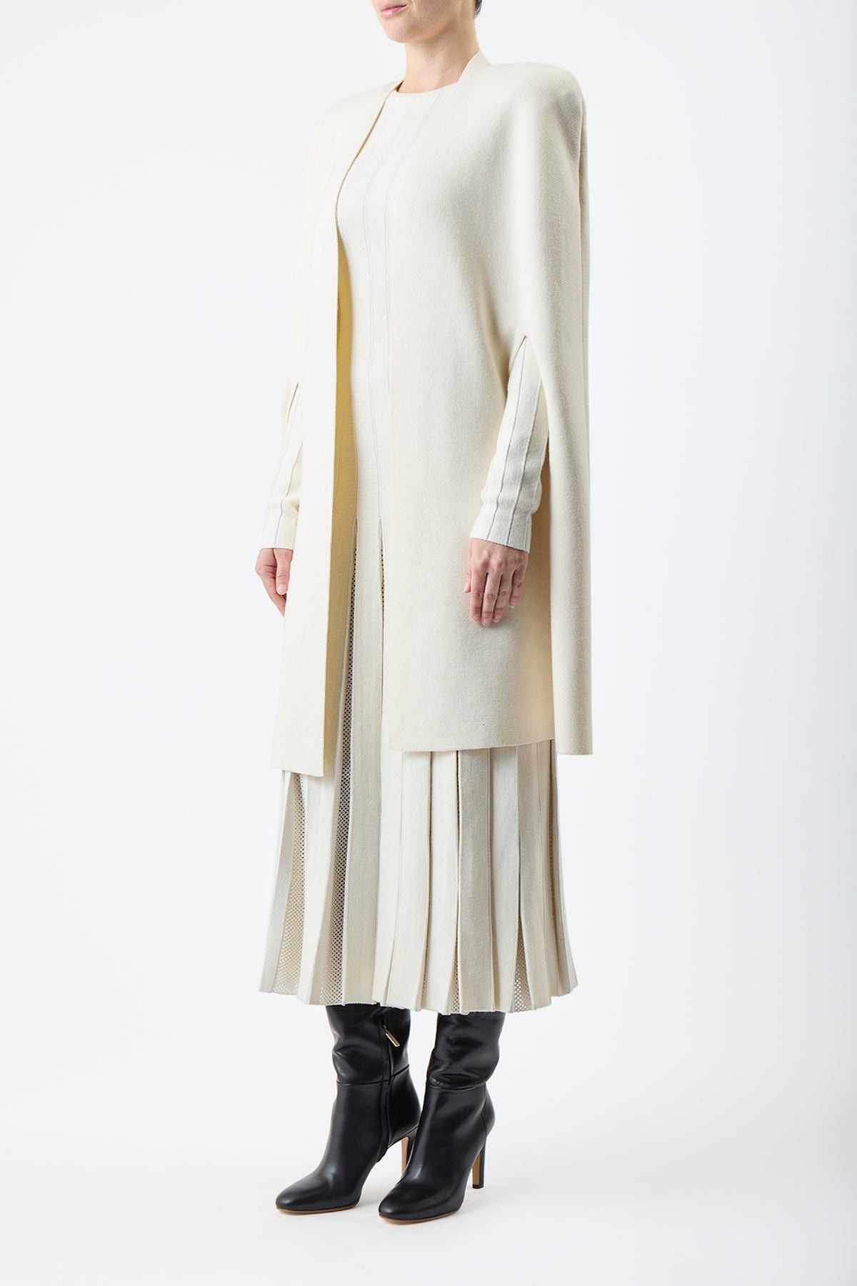 Eoin Poncho in Ivory Wool - 4