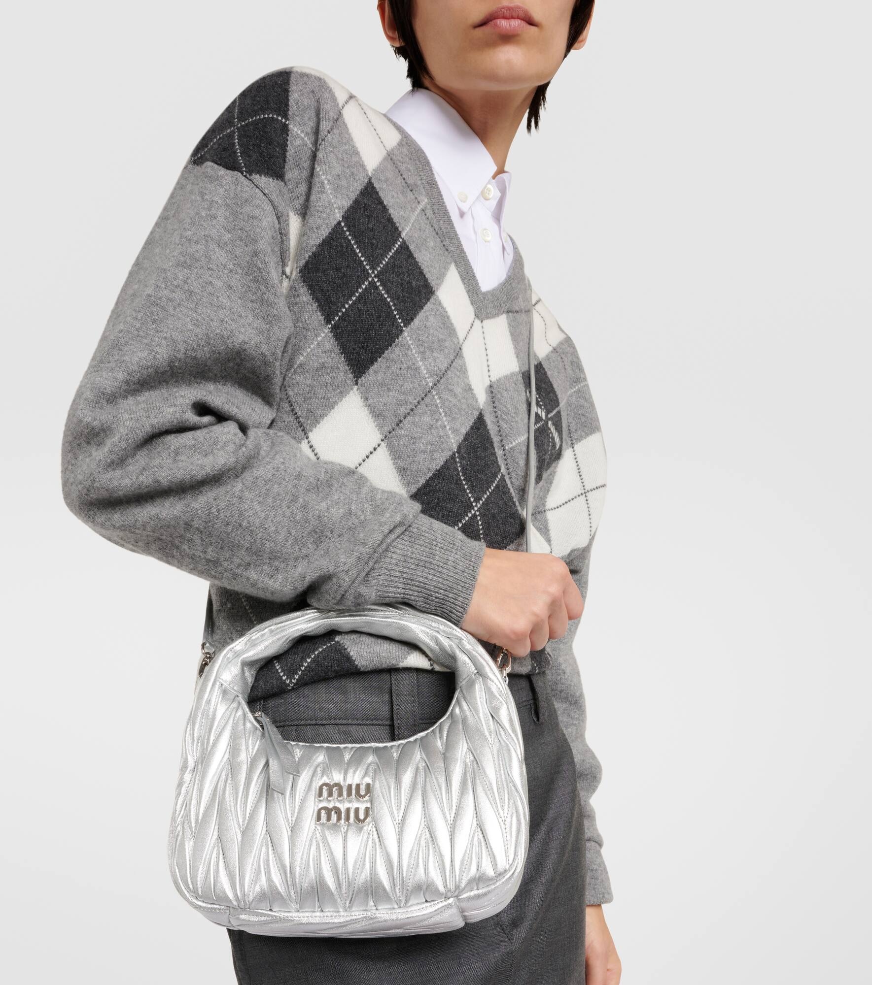 Wander Small matelassé leather shoulder bag - 2