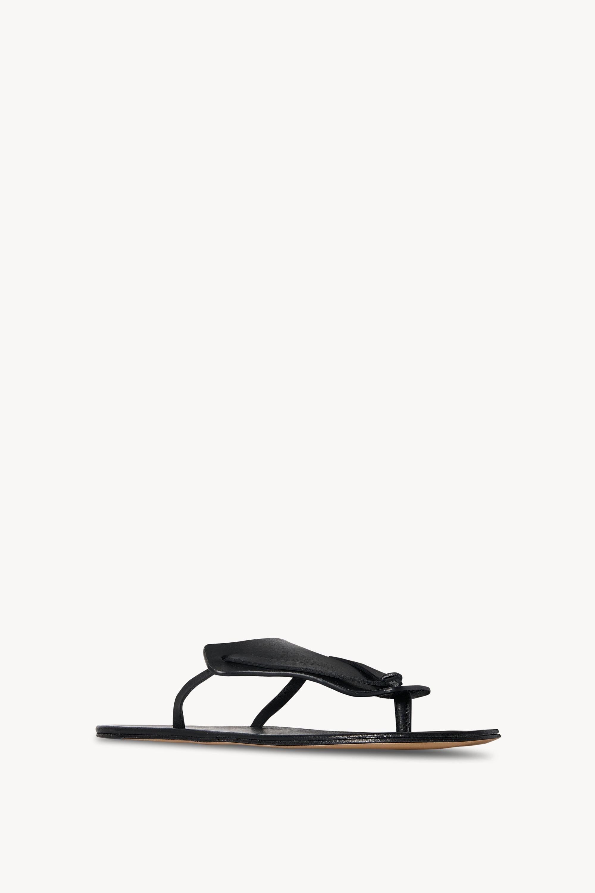 Helena Flip Flop in Leather - 2