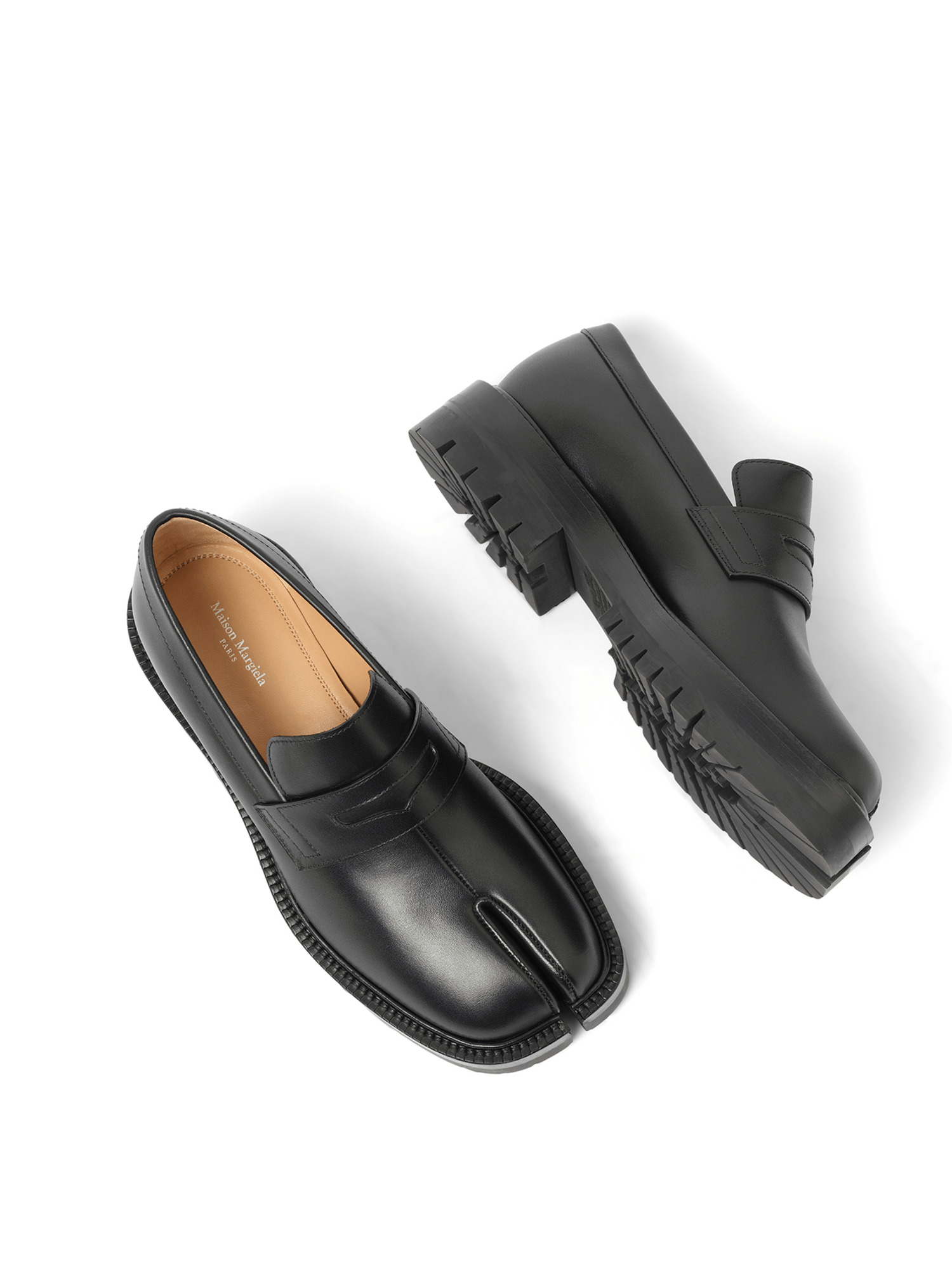 Tabi County Loafer in Black - 4