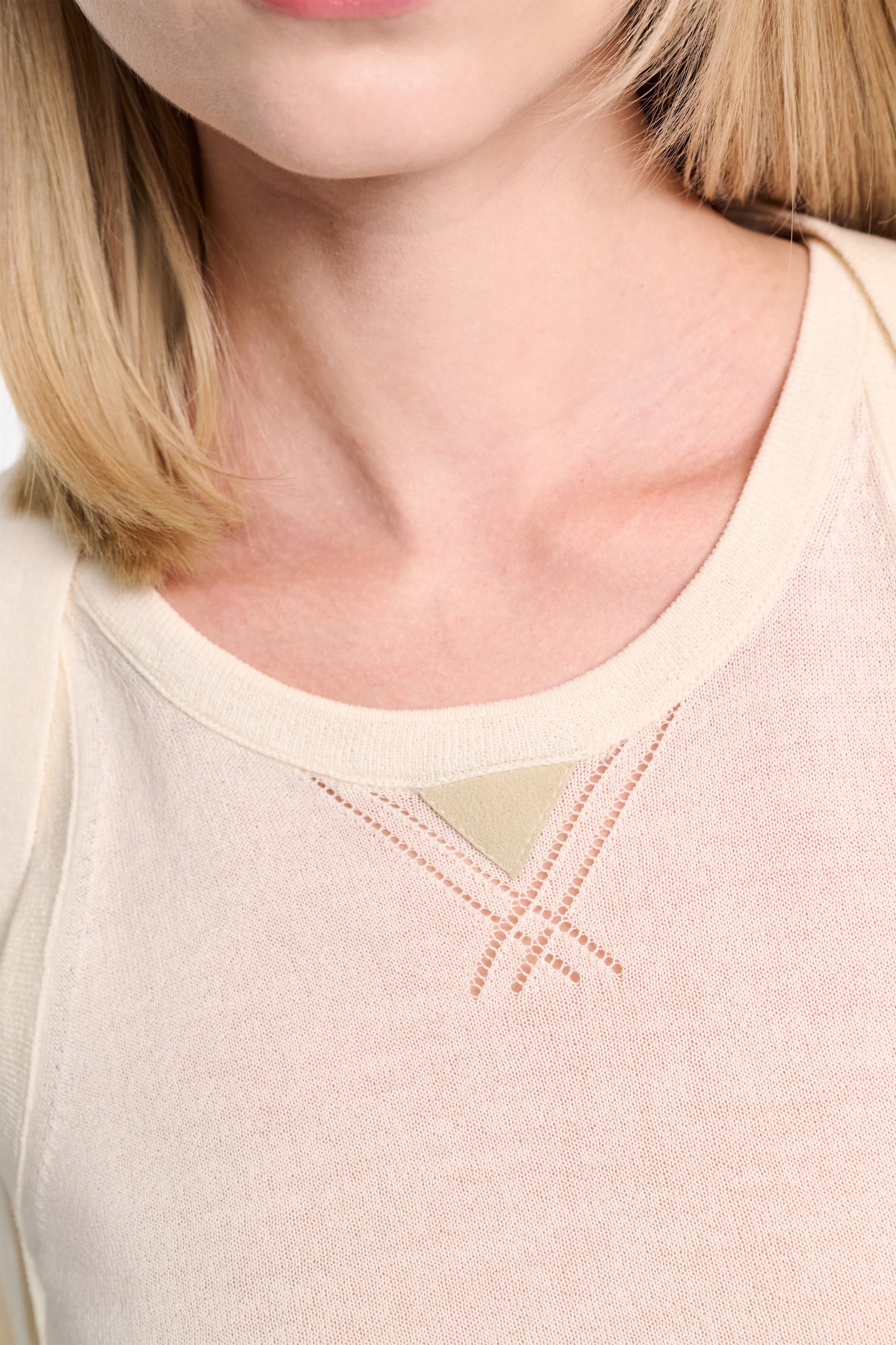 REFINED ESSENTIALS top - 6